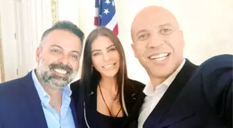 Süreyya Yalçın, ABD başkanlığına adaylığını koyan Cory Booker'ı Miami'deki malikanesinde ağırladı.