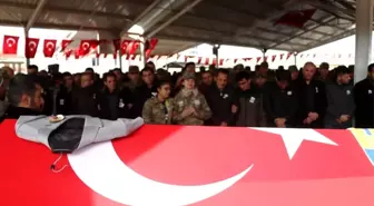 Suriye şehidi son yolculuğuna uğurlandı