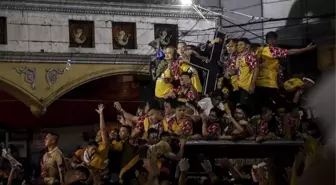 Haftanın No Comment videoları: Yüzen e-bisiklet, Kyoto'da geyşaların dansı, Kara Nasıralı Festivali