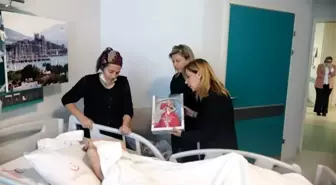 Milletvekili Gökcan'dan kazada yaralanan öğrenciye ziyaret