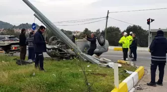 Burhaniye'de iki otomobil çarpıştı: 5 yaralı