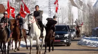 Kaymakam ve milletvekiline atlı karşılama