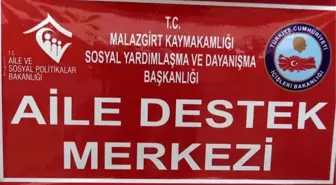 'Beyaz Kuğu Projesi'yle genç kızların gelinlik hayali gerçekleştiriliyor