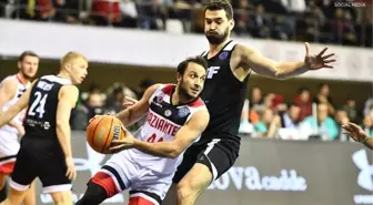 Gaziantep Basketbol 86-79 VEF Riga