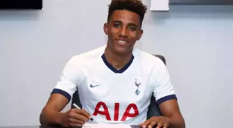 Tottenham, Gedson Fernandes'i 1,5 yıllığına kiraladığını açıkladı