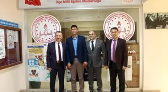 Ağabeyi Ömer Halisdemir'in Tekirdağ'da adının verildiği okulu ziyaret etti