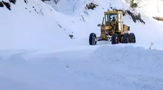 Cenazeye gitmek için yola çıktılar fakat kara saplandılar