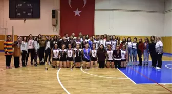 Isparta Spor Lisesi'nden filede çifte şampiyonluk