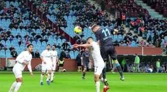 Süper Lig: Trabzonspor: 3 - Kasımpaşa: 0 (İlk yarı)