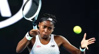 15 yaşındaki tenisçi Venus Williams'ı eledi