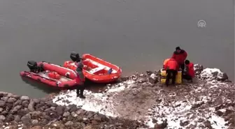 Kaybolan üniversite öğrencisini arama çalışmaları sürüyor