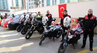 Hayırsever iş adamlarından İskenderun Emniyetine motosiklet ve araç hibesi