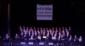 Nev-Eda Türk Sanat Müziği Korosu'ndan büyüleyici performans