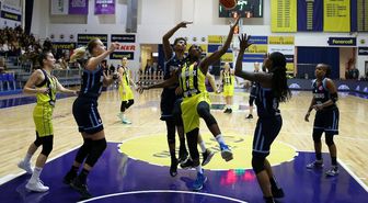 Fenerbahçe, Euroleague'de çeyrek finali garantiledi