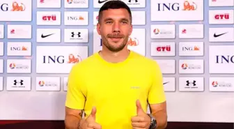 Lukas Podolski resmen Antalyaspor'da