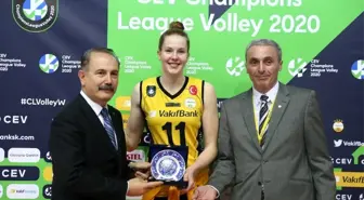 VakıfBank, Maribor'a set vermedi