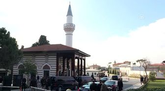 Cumhurbaşkanı Erdoğan cuma namazını Kerem Aydınlar Camisi'nde kıldı