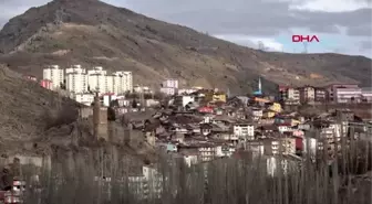 Erzurum dünyanın en hızlı akan çoruh nehri dondu