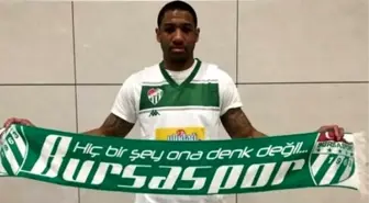 Frutti Extra Bursaspor, Gerald Robinson'ı kadrosuna kattı