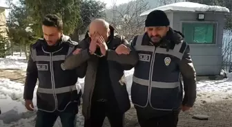 Kütahya'da yakalanan peruklu-fosforlu hırsız Hülya Avşar'ın evini de soymuş