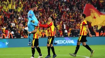 Süper Lig: Göztepe: 2 - Beşiktaş: 1 (Maç sonucu)