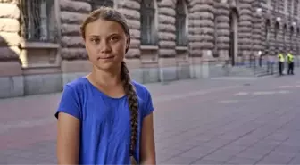 Kanadalı gazeteci Keean Bexte, iklim aktivisti Greta Thunberg'in korumaları tarafından tartaklandı