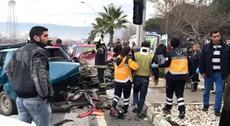 Denizli'de meydana gelen iki ayrı trafik kazasında 4 kişi yaralandı