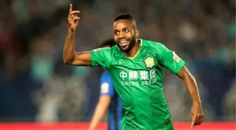 Barcelona'nın kapısından dönen Bakambu'dan esprili paylaşım