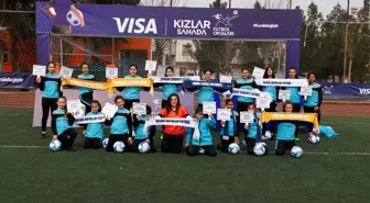 Visa Kızlar Sahada Futbol Okulları ile kadın futbolu Türkiye'ye yayılıyor