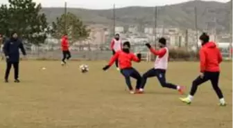 Nevşehir Belediyespor, lider Karacabey'i konuk ediyor