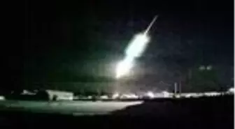 Rusya'da meteor roket şeklinde düştü