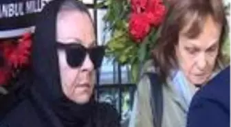 (Ek bilgi ve fotoğraflarla) Yeşilçam'ın 'Ömercik'i son yolcuğuna uğurlandı
