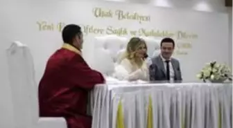 Evlenmek için 02.02.2020 tarihini seçtiler