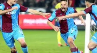 Filip Novak, Fenerbahçe'yi boş geçmiyor