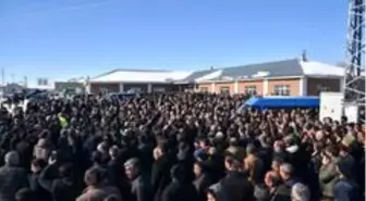 İçişleri Bakanı Soylu, Ağrı'da cenaze namazına katıldı