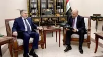 Irak'ta hükümet kurmakla görevlendirilen Allavi: 'Barışçıl protestoculardan oluşan istişare heyeti...