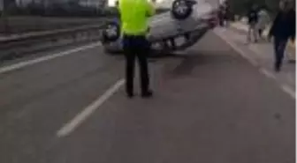 İzmir'de otomobil takla attı: 1 ölü, 4 yaralı