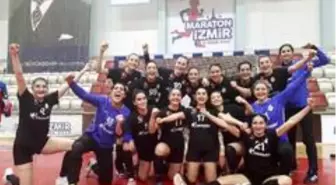 Kadın hentbol takımı rövanşı aldı