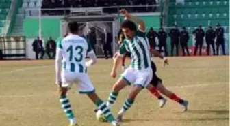 Salihli Belediyespor, Gönen deplasmanından şen döndü