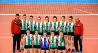 Salihli'nin Sultanları Gölcük'te kazandı: 3-1