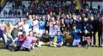 TFF 2. Lig Kırmızı Grup: GMG Kastamonuspor: 2 - Niğde Anadolu Futbol Kulübü: 1