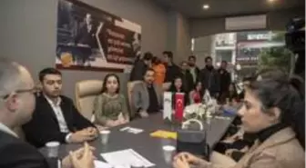 Üniversite öğrencileri için mülakat simülasyonu uygulaması
