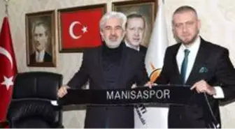 AK Parti İl Başkanı Hızlı'yı maça davet ettiler