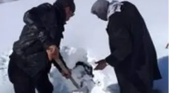 Karlı dağlarda içme suyu mesaisi