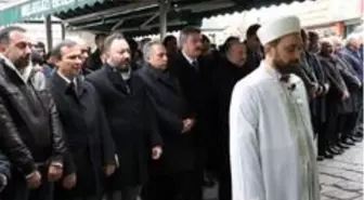 İHA Kayseri Bölge Müdürü Cem Atakan'ın babası Mehmet Atakan Toprağa verildi