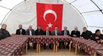 Aksaray Valisi ve protokolü şehidin ailesini yalnız bırakmadı