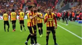 Göztepe'yi kanat oyuncuları uçuruyor