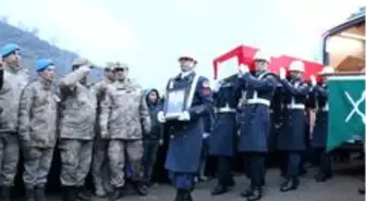 Kahramanmaraş şehidini uğurladı