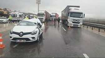 Otomobil çekiciye çarptı; 1 ölü, 2 yaralı