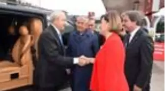 Kılıçdaroğlu'ndan İzmit'te kardeşlerine ziyaret